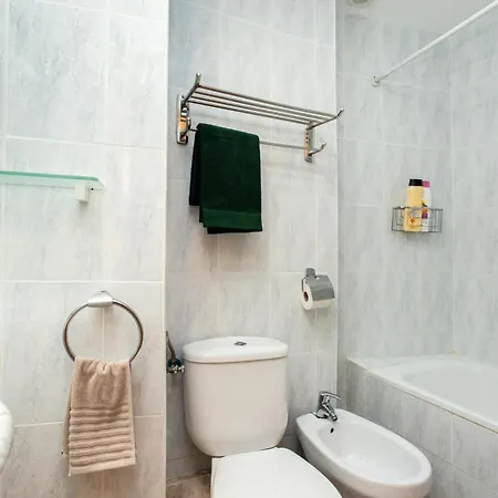 Modern Center Exiample Apartment *