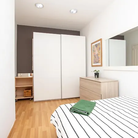 Apartment Modern Center Exiample *